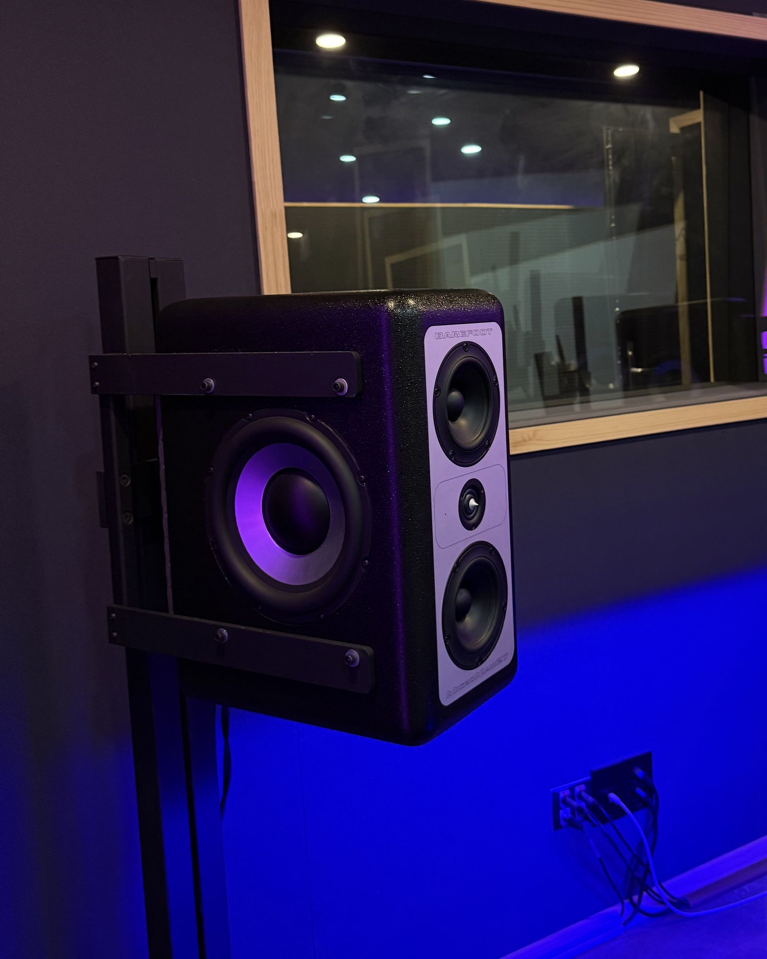 Monitor Speakers